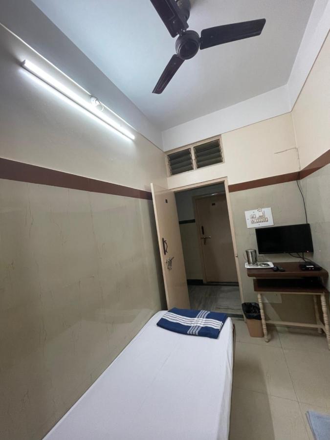 Golden Guest House Μπανγκαλόρ Εξωτερικό φωτογραφία